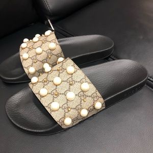 Brand New Gucci Slides